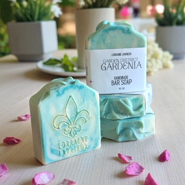 GARDEN DISTRICT GARDENIA Soap (Gardenia Flowers, Sunshine)